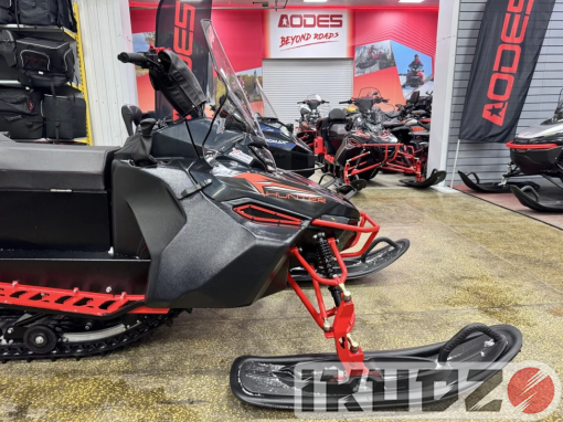 Snowmobile IKUDZO HUNTER 650LS 23 EFI EXPERT V2